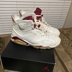 Maroon 6s